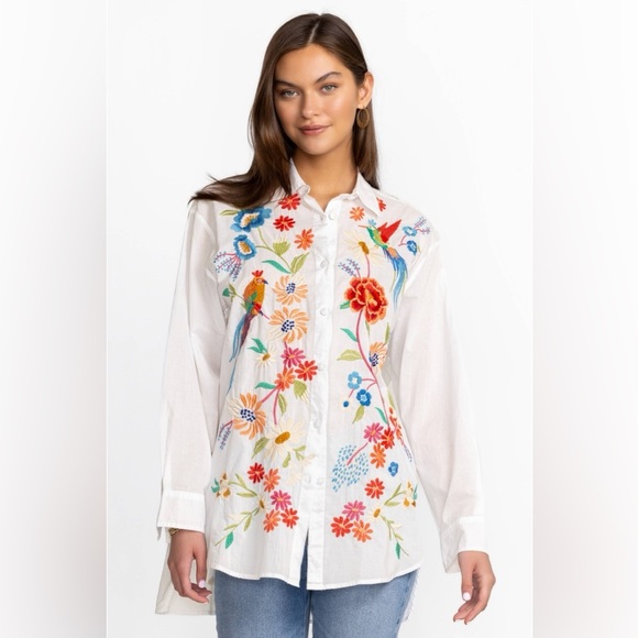 Johnny Was White Floral Embroidered Button Down Shirt - Picture 2 of 8